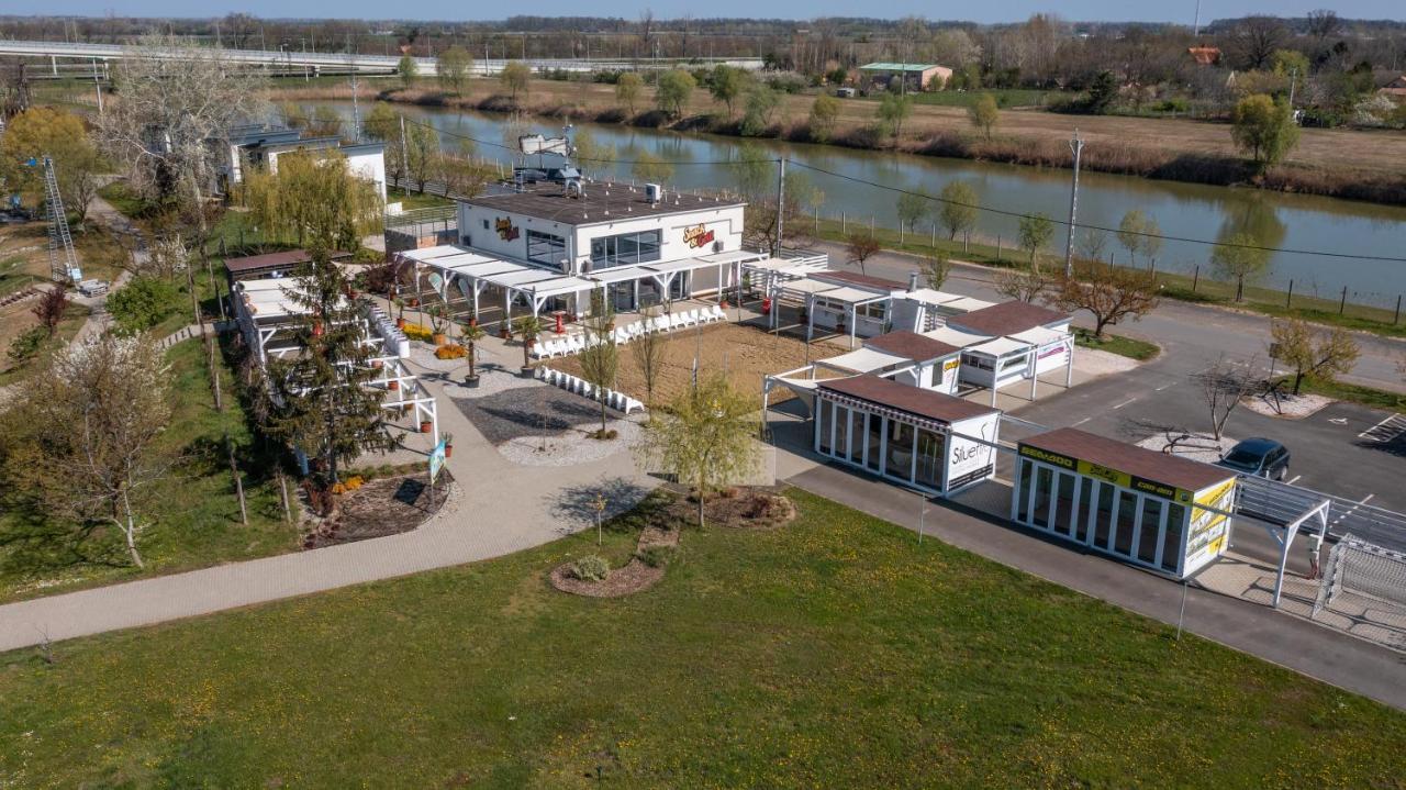 Sun City Vizisport Paradicsom Hódmezővásárhely Екстериор снимка