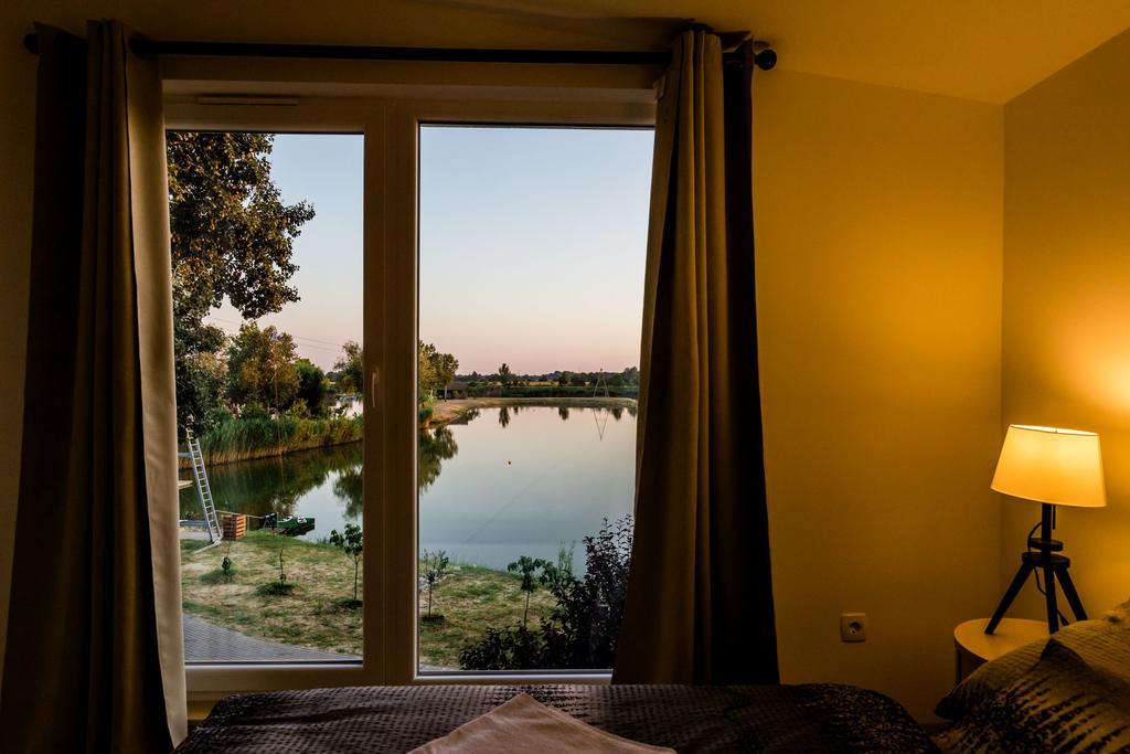 Sun City Vizisport Paradicsom Hódmezővásárhely Екстериор снимка